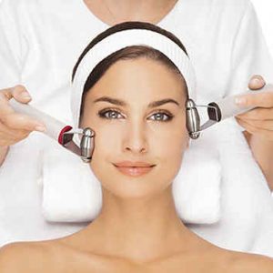 microcurrant-Caci-Carlton-1-Optimised microcurrant-Caci-Carlton-1-Optimised